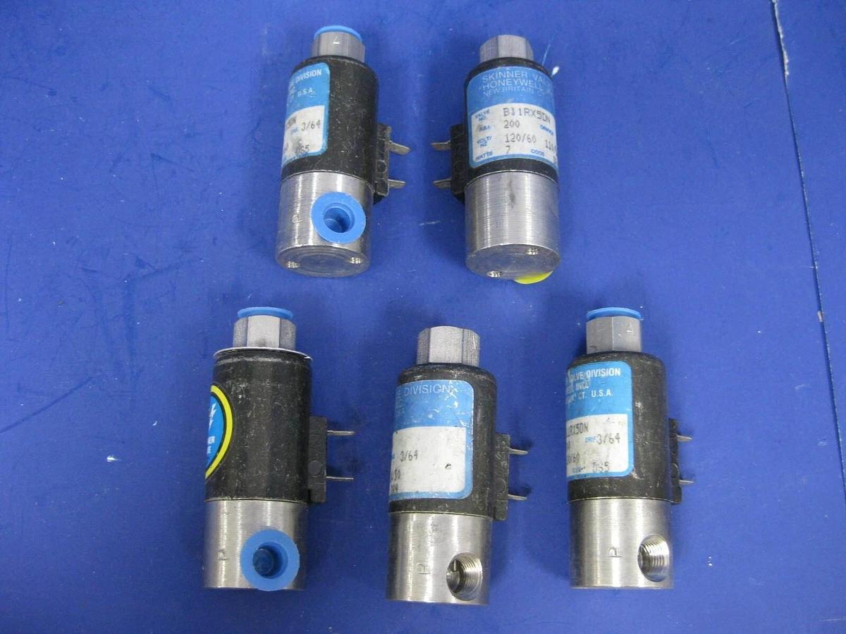 Used Honeywell Skinner B11RX5DN Valve, 1/8' Pipe, 200 psi, Lot of 25 Used