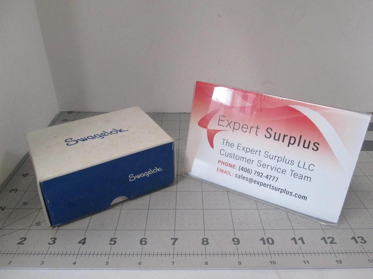 Swagelok, B-810-7-12, Female Connector, 1/2 Tube, 3/4 Female Pipe, New, Lot of 5