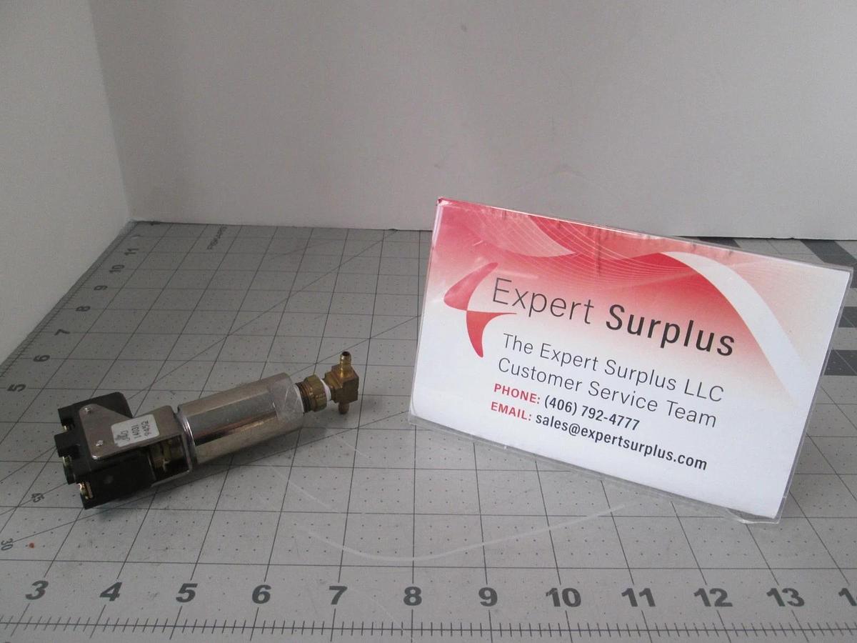 Used United Electric, J40 14031 9452, Pressure Switch, Used