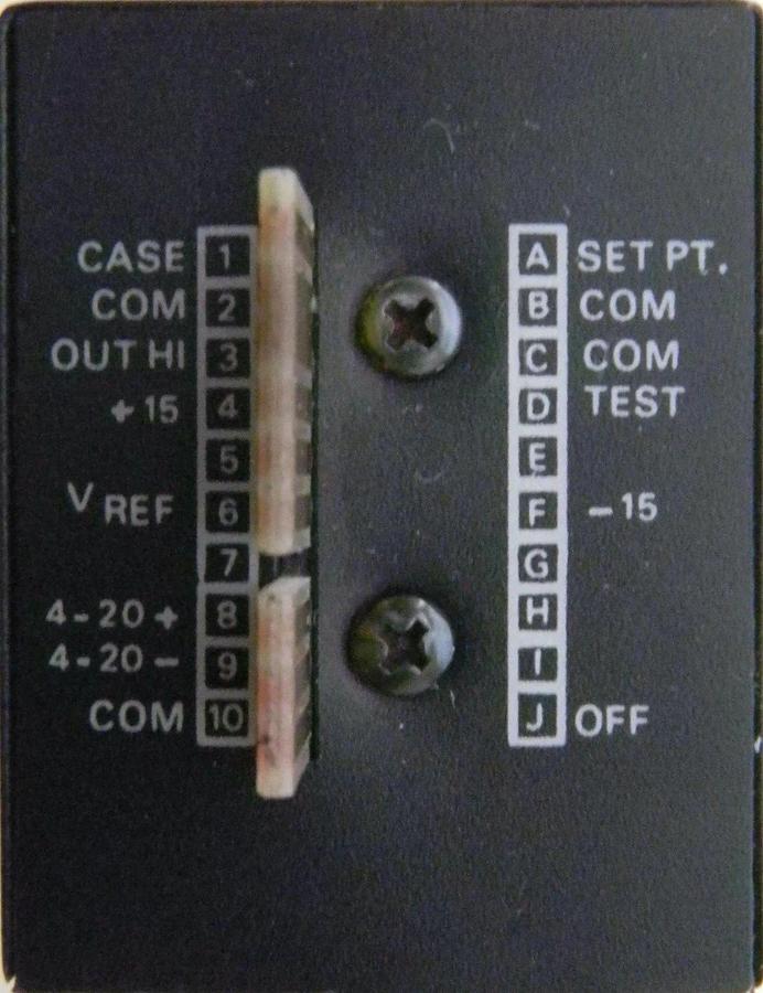 Used Sierra Instruments Sidetrak Mass Flow Controller, BCL3, 1-10 sccm, Used