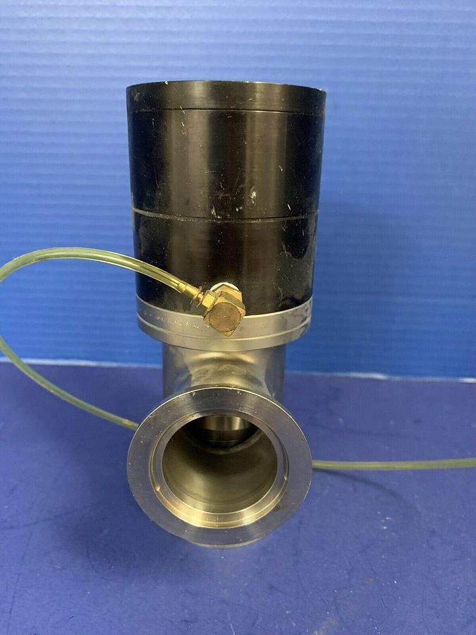 Used Varian L6591-314 Angle Air Vacuum Valve, NW40, Used