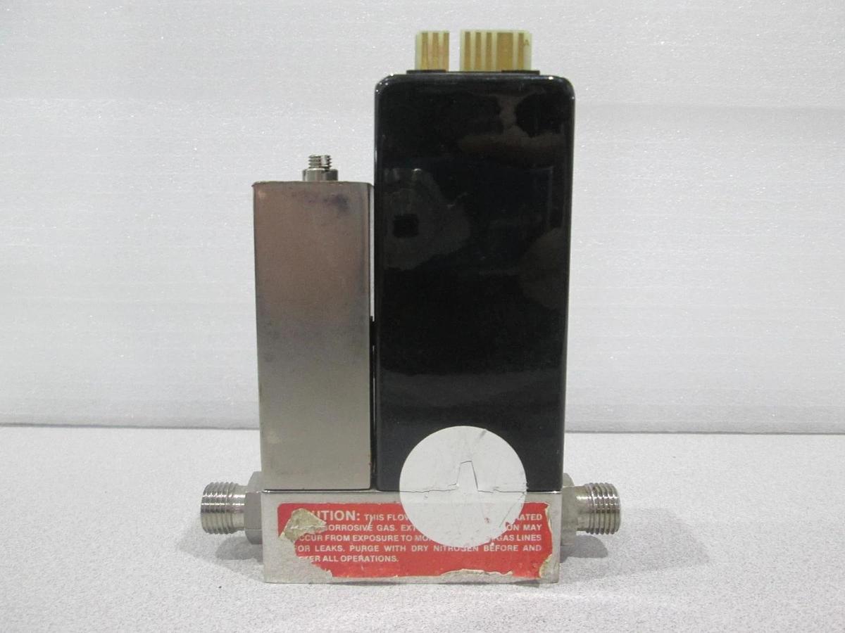 Used Unit UFC-1200 Mass Flow Controller, Gas SIH4, 500 SCCM