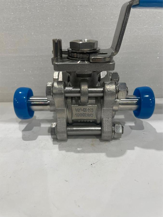 Used Dixon, 1/2"-C8M 1000WOG, Ball Valve, Clamp, Used