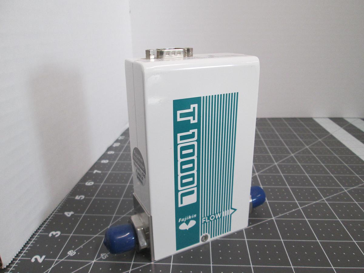 Used Fujikin, FCS-T1000L, FCST1030LC, 20 SLM O2 Mass Flow Controller MFC