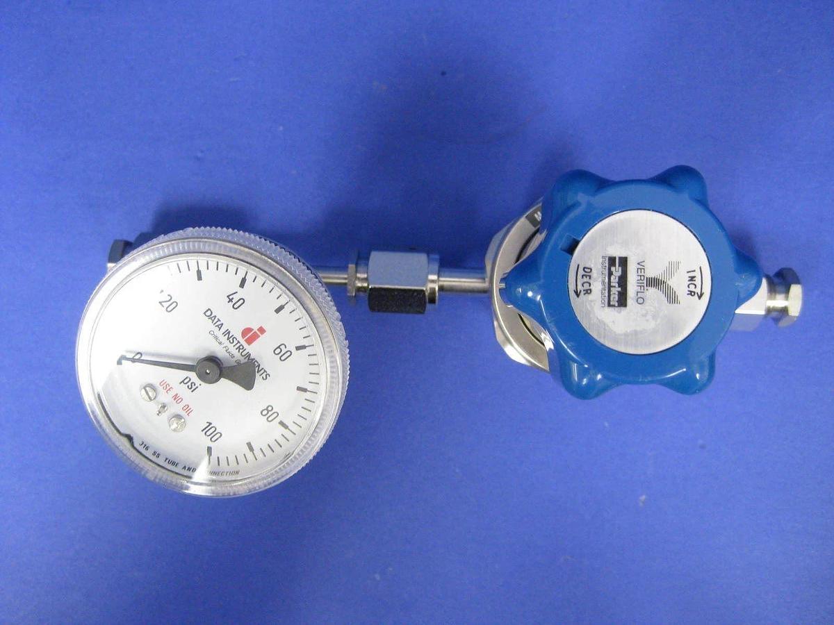 Used Veriflo SQ130E1002PFSFF UHP Point-Of-Use Pressure Regulator Assy w/ Gauge, Used