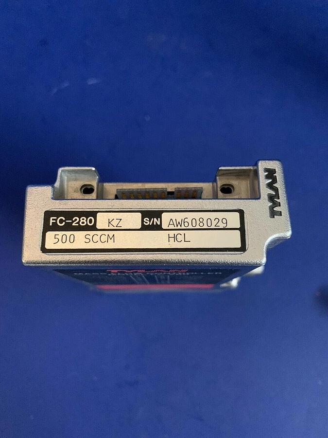 Used Tylan FC-280KZ Mass Flow Controller, 500 SCCM, HCL, 1/4" MVCR , Used