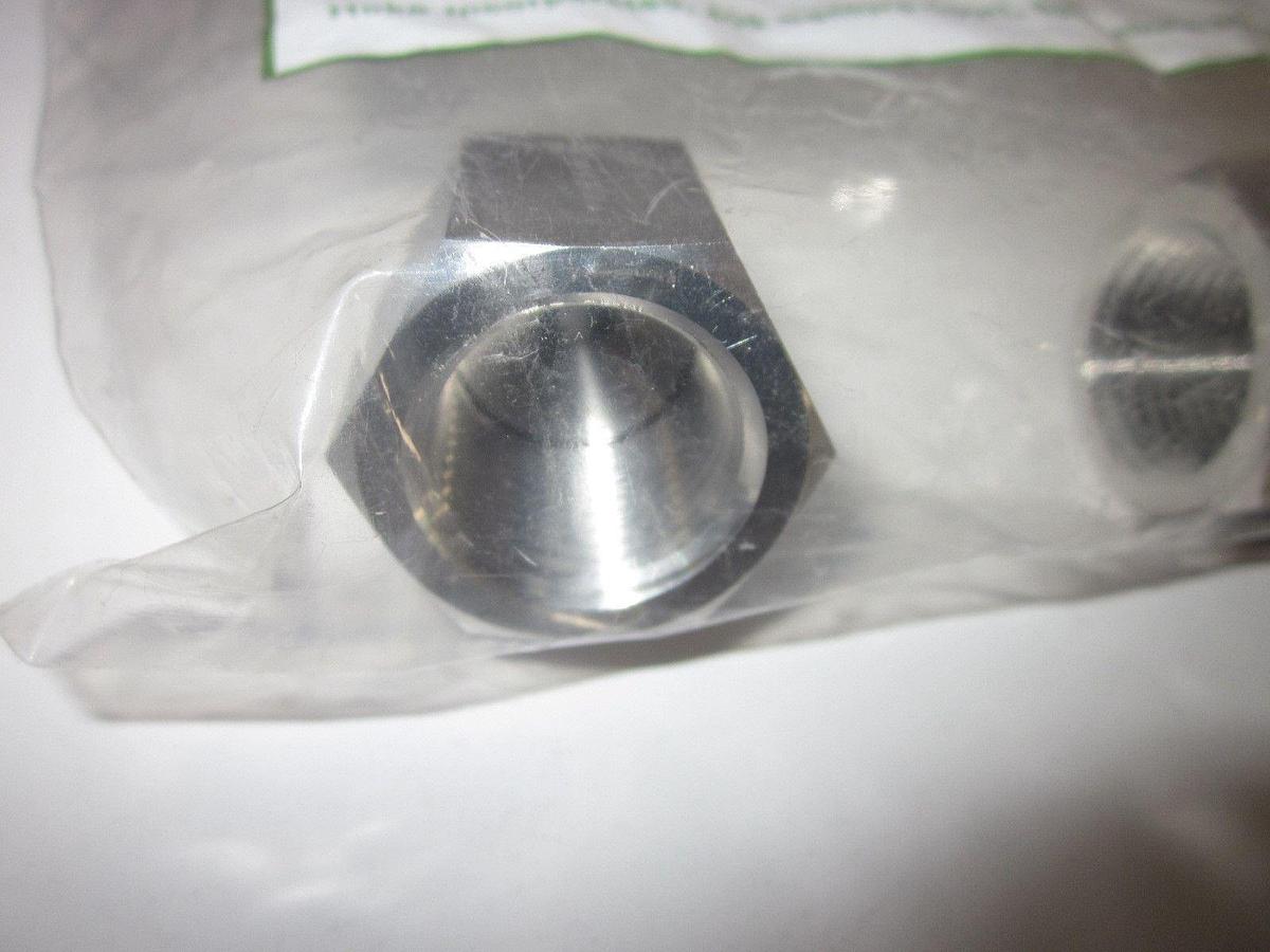 Used Hoke Gyrolok 4AF8-316 Tube Adapter 1/4" Tube OD x 1/2" FNPT 316 SS - Lot of 2