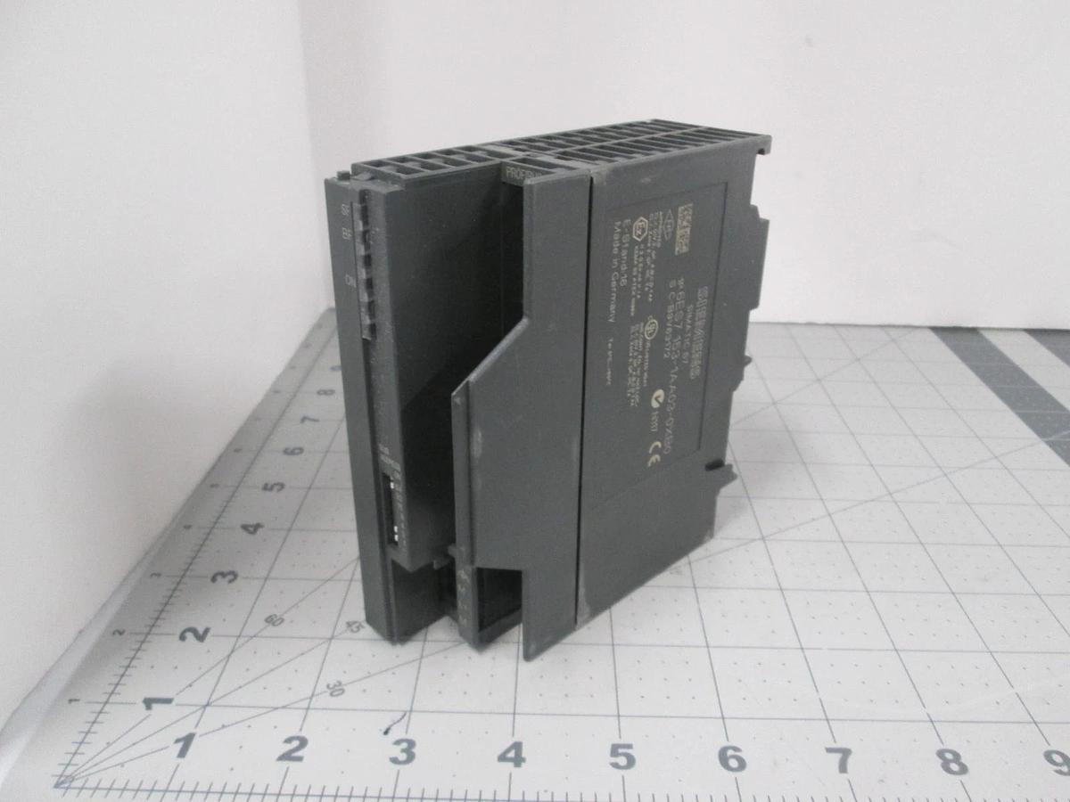 Used Siemens, Simatic S7, 6ES7 153-1AA03-0XB0, Interface Module, Used