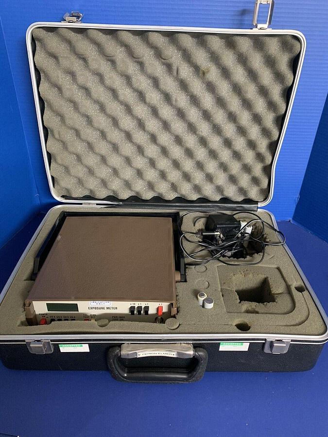 Used Perkin-Elmer Model 500 Exposure Meter with Case, Used