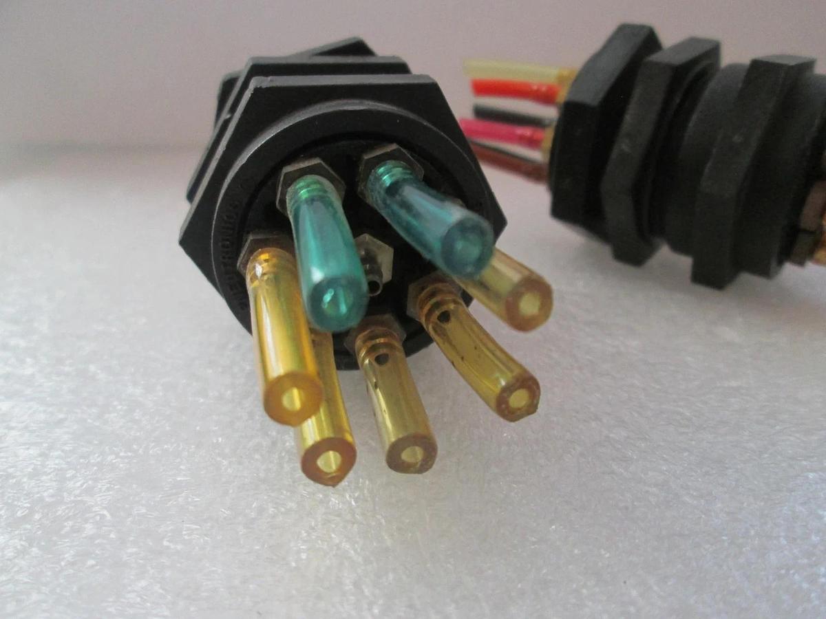 Used Pneutronics, Series 44, 8 Pin, Pneumatic Connector, Used, Lot of 2