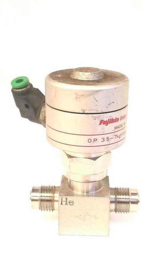 Used Fujikin O.P. 3.5-7kgf/cm2G Pneumatic Valve, N.C MVCR, Used