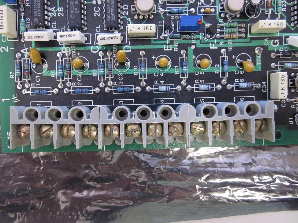 Used SVG 600059-06 6 Input T/C Amplifier