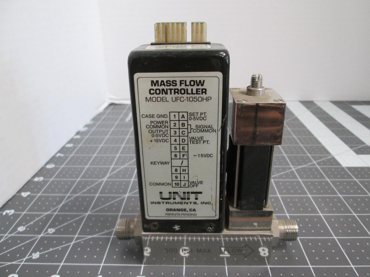 Used UNIT Instruments UFC-1050HP Mass Flow Controller MFC SiH4 1000 SCCM 1/4" VCR