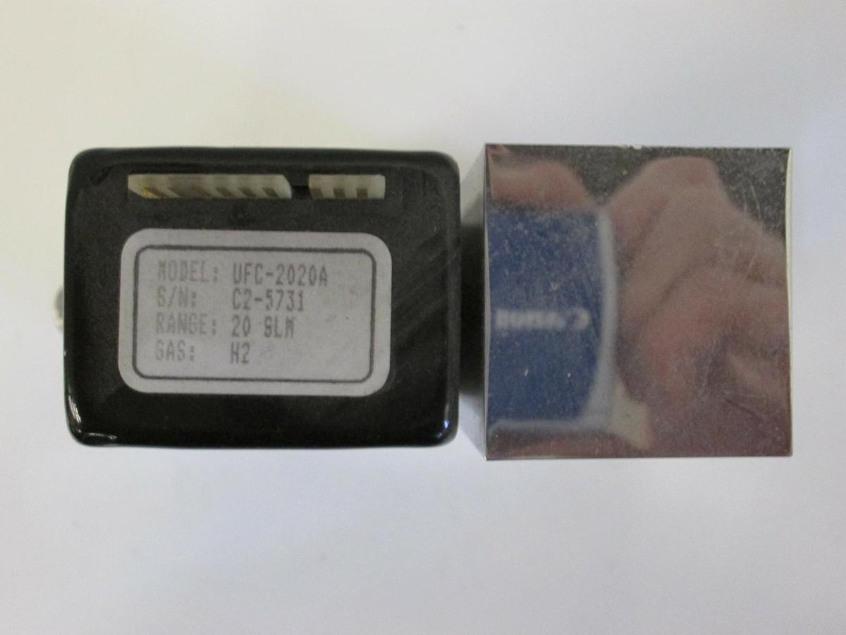 Used Unit UFC-2020A Mass Flow Controller MFC, H2, 20 SLM, 1/4" Male