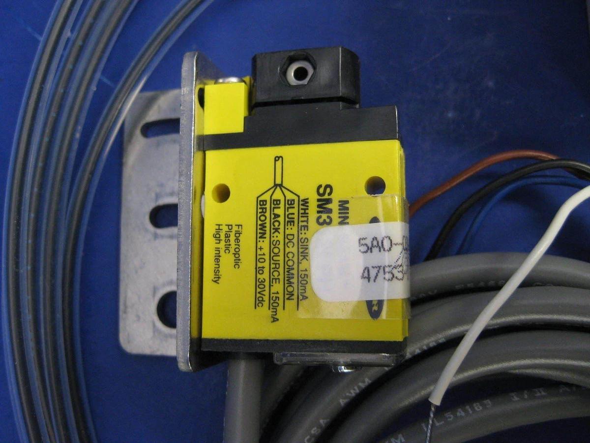 Futurestar Flowmeter 5A0-030-6F, 0.3-3.0 l/min w/ Banner SM312FPH Sensor