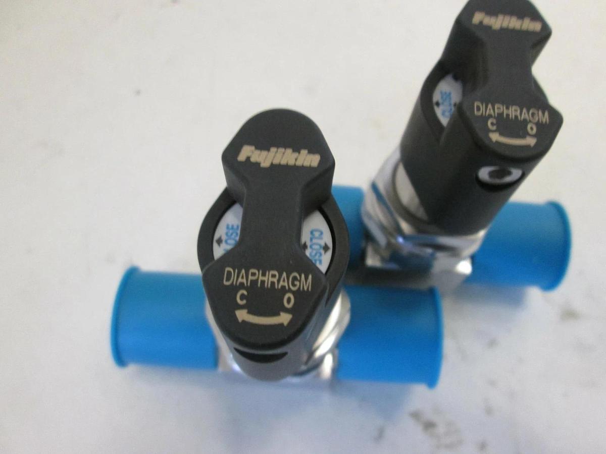 Used Fujikin, Model 097170, Diaphragm Valve, 1/4 FVCR Non Locking, Used, Lot of 2