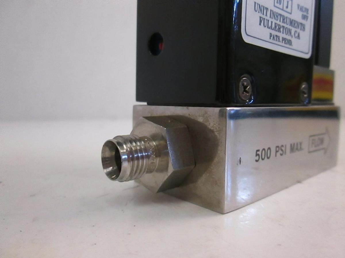 Used Unit UFC-1000M Mass Flow Controller MFC, O2, 5 SLPM