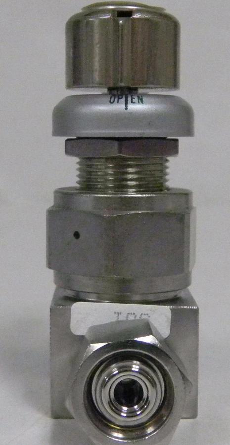 Used Nupro SS-DLV51-ZB Lever Handle Valve, 1/4" FVCR/FVCR, Used