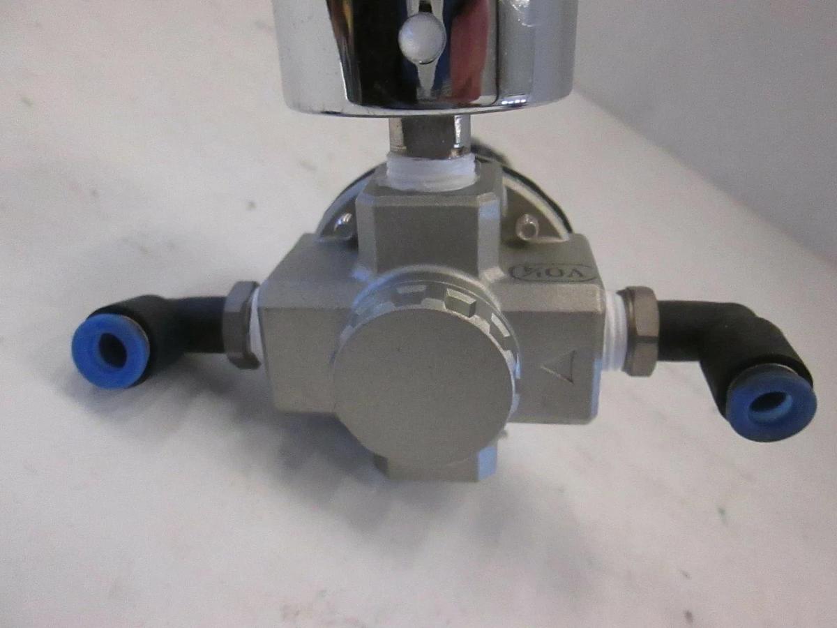 Used Pneumatic Air Regulator, 10-AR210, 0.5-8.5 kgf/cm, w/ 0-10 kg/cm2 SMC Gauge, Use