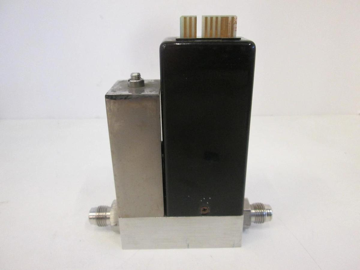Used Unit Instruments, UFC-1110A, Mass Flow Controller, 10 SLM, N2O, Used