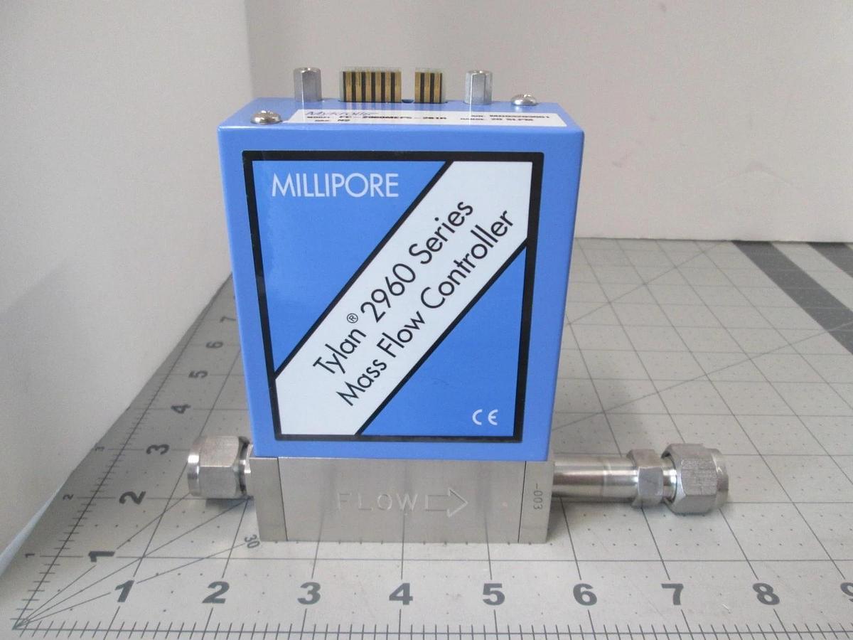 Tylan, FC-2960MEP5-261R, N2, 20 SLPM, Mass Flow Controller, New