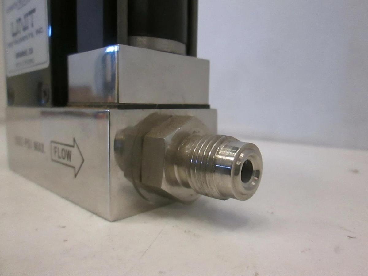 Used Unit UFC-1000 Mass Flow Controller 20%B2H6/SiH4, O2, 300 SCCM, Refurb