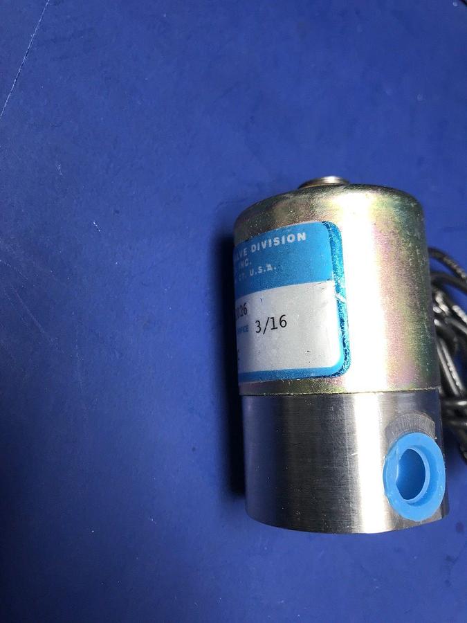 HONEYWELL SKINNER V52DA2026 2-Way Valve, 25 psi, 11W, 24 VDC, NEW