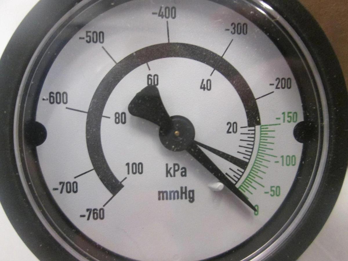 NoShok, 20.110, 760 MMHG/KPA Pressure Gauge, 1/4" NPT, Back Mount, New