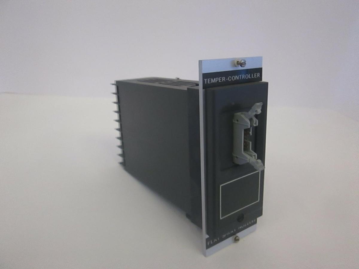 Used West Instrument, Digital Temperature Controller, Used