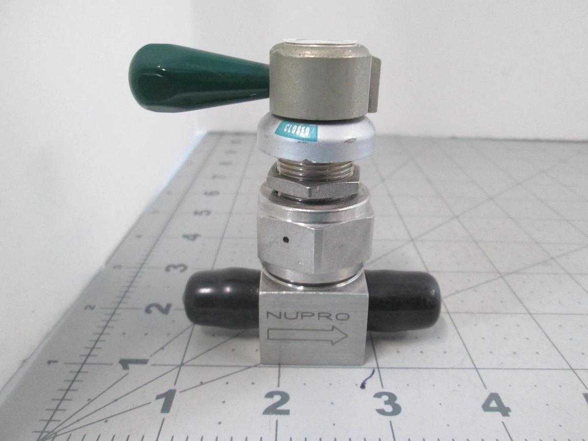 Used Nupro, SS-DLVCR4-FA-VP, Manual Valve w/ Green Valve, Used