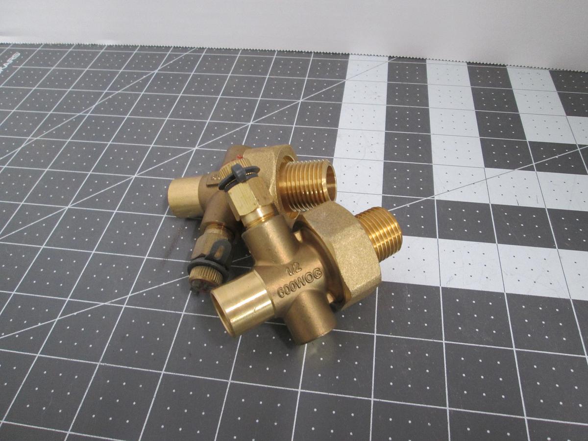 Used 1/2" B14C 600 WOG Hydronic Coil Fitting Lot of 2