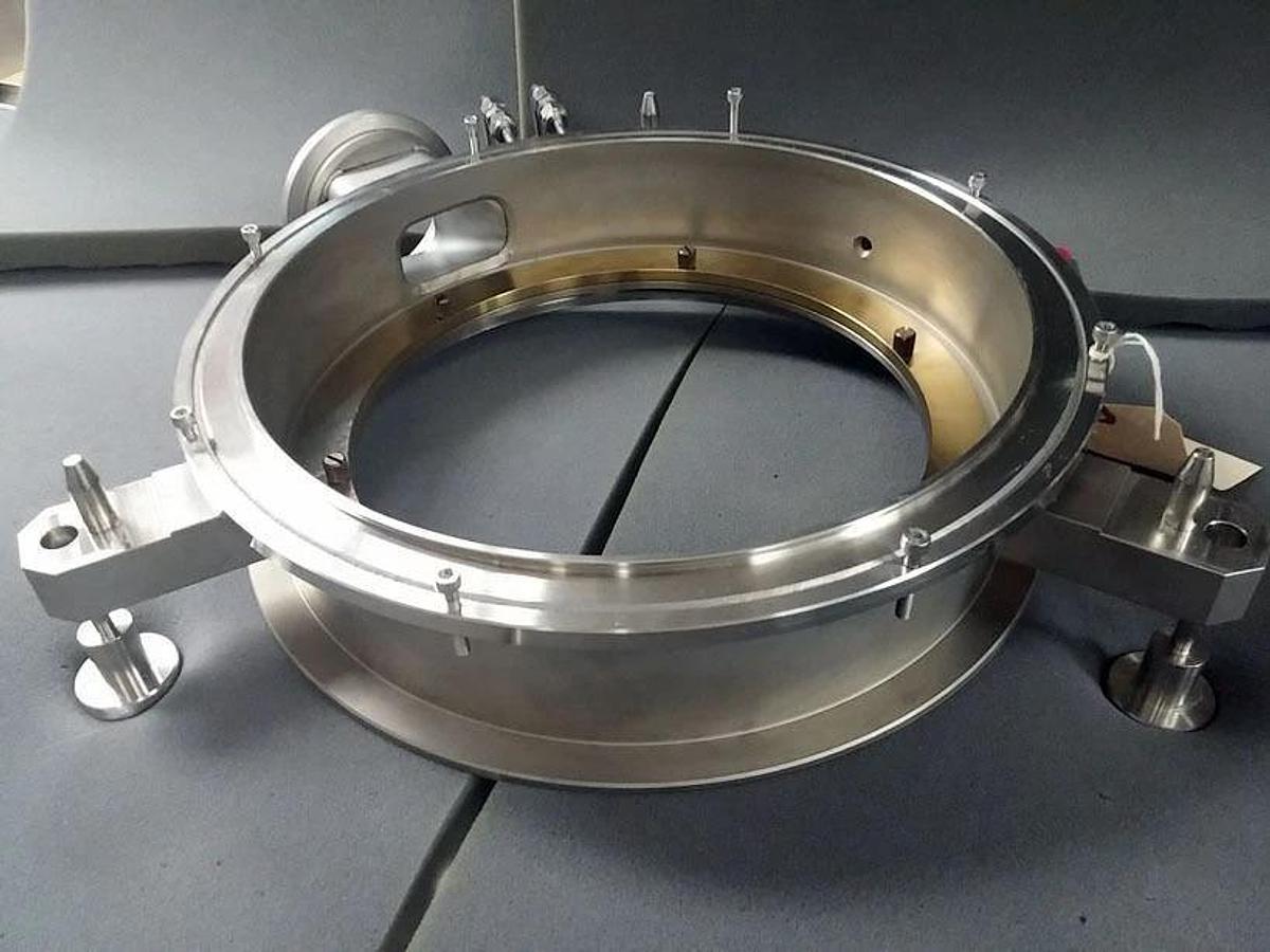 Used Kokusai 200mm Process Chamber Manifold Flange Plenum, Used
