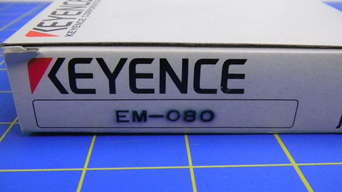 Keyence EM-080, Proximity Sensor Switch, Cylindrical, 8x18mm Head, 2.0mm+/-10%