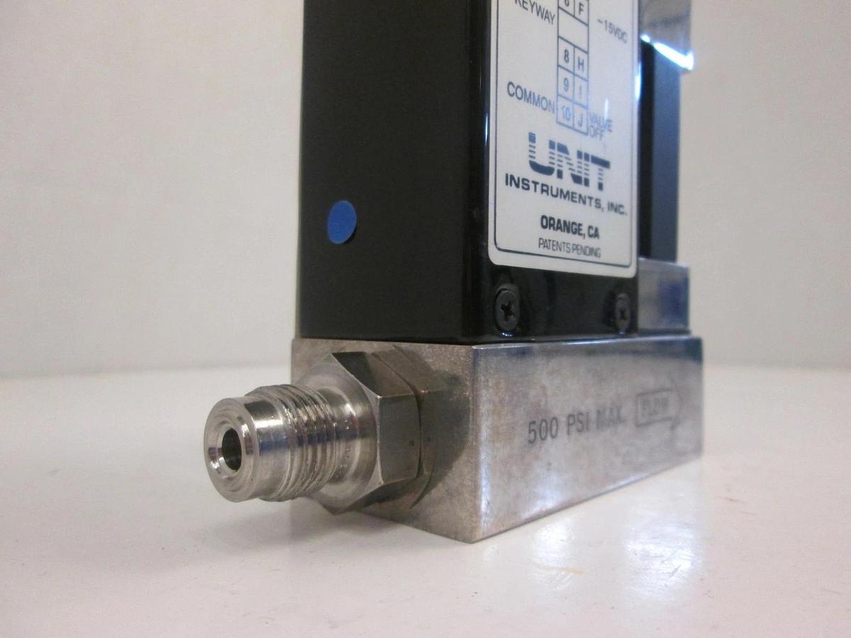 Used Unit UFC-1000, MFC, Mass Flow Controller, HCL, 1 SLM, Used