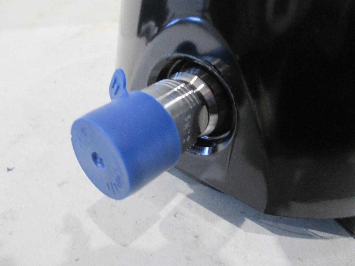 Ashcroft, Duragauge, 4-1/2", 0-5, H2O Fill, New