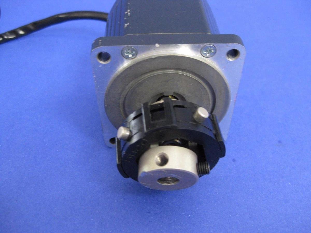 Used VEXTA Stepping Motor EM566-NA 5 Phase, 1.4A, 1.1O - Lot of 5 Used