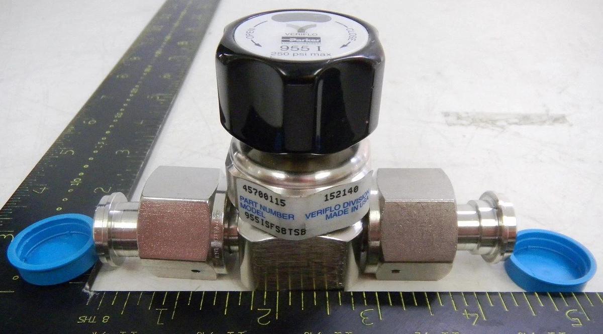 Used Veriflo 955ISFS8TS8 Valve, High Purity, 4.5" Face to Face, 1/2"FVCR/FVCR, Used
