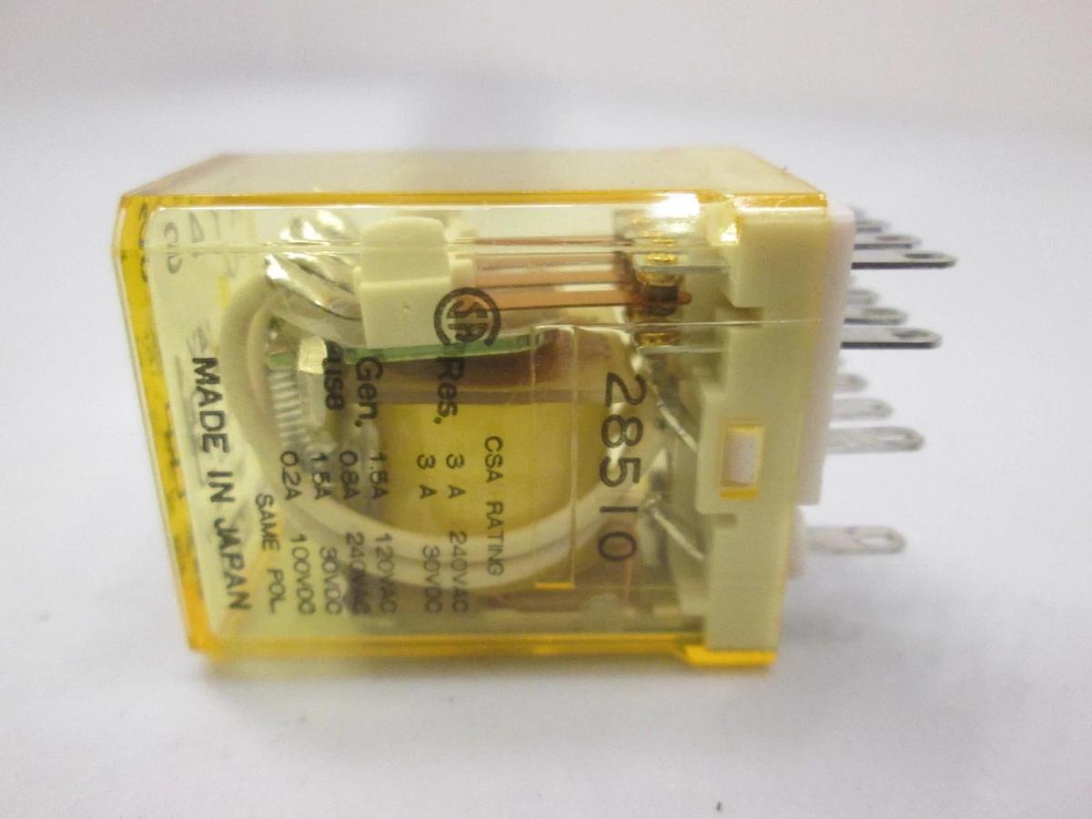 Used IDEC, RY4S-U, DC 24 V Relay, Used