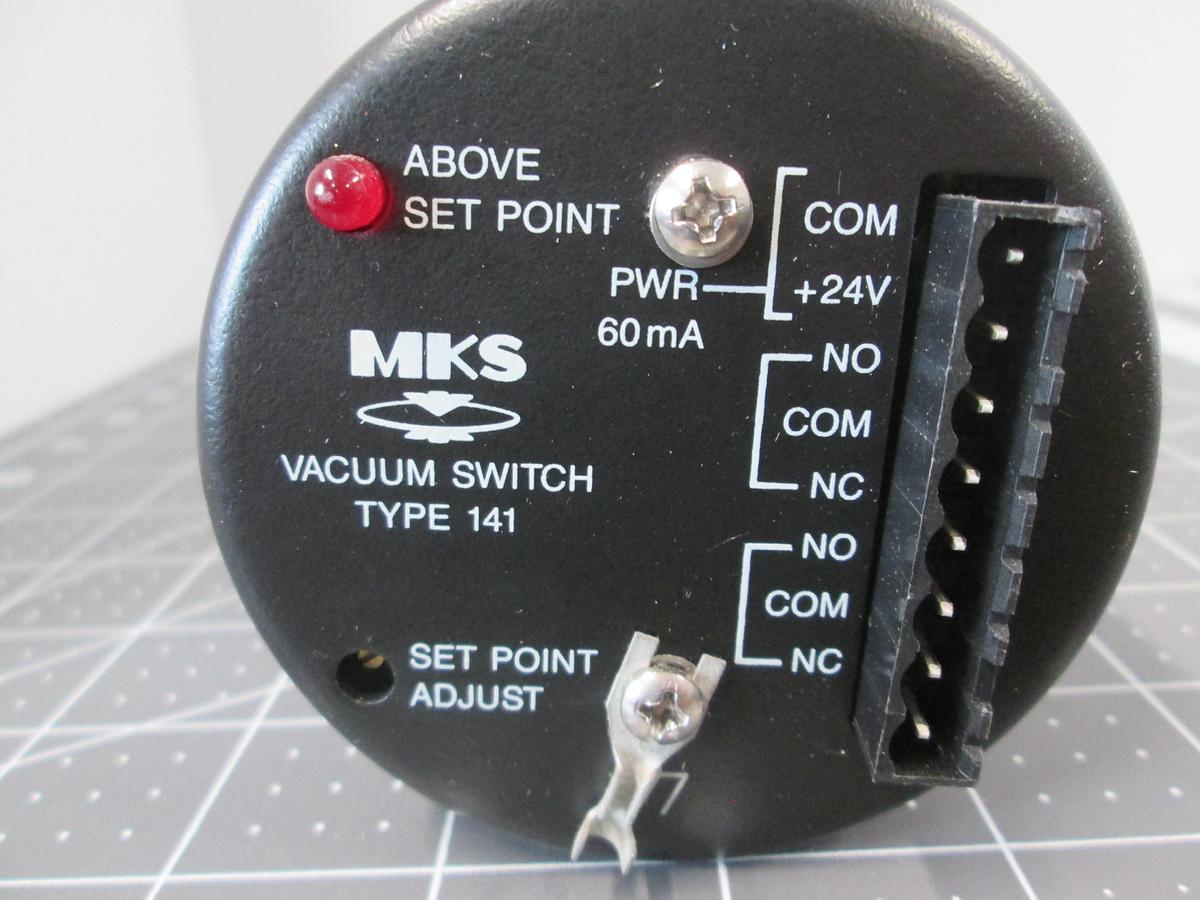 Used MKS Instruments, 141AA-00100BA, Pressure Controller 100 Torr +24VDC Used