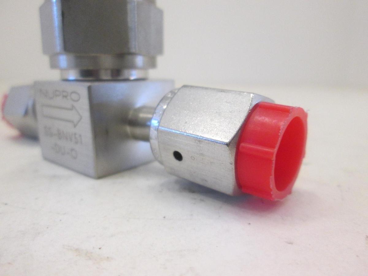 Used Nupro, SS-BNV51-DU-O, High Purity Bellows Valve, 1/4" FVCR, Used