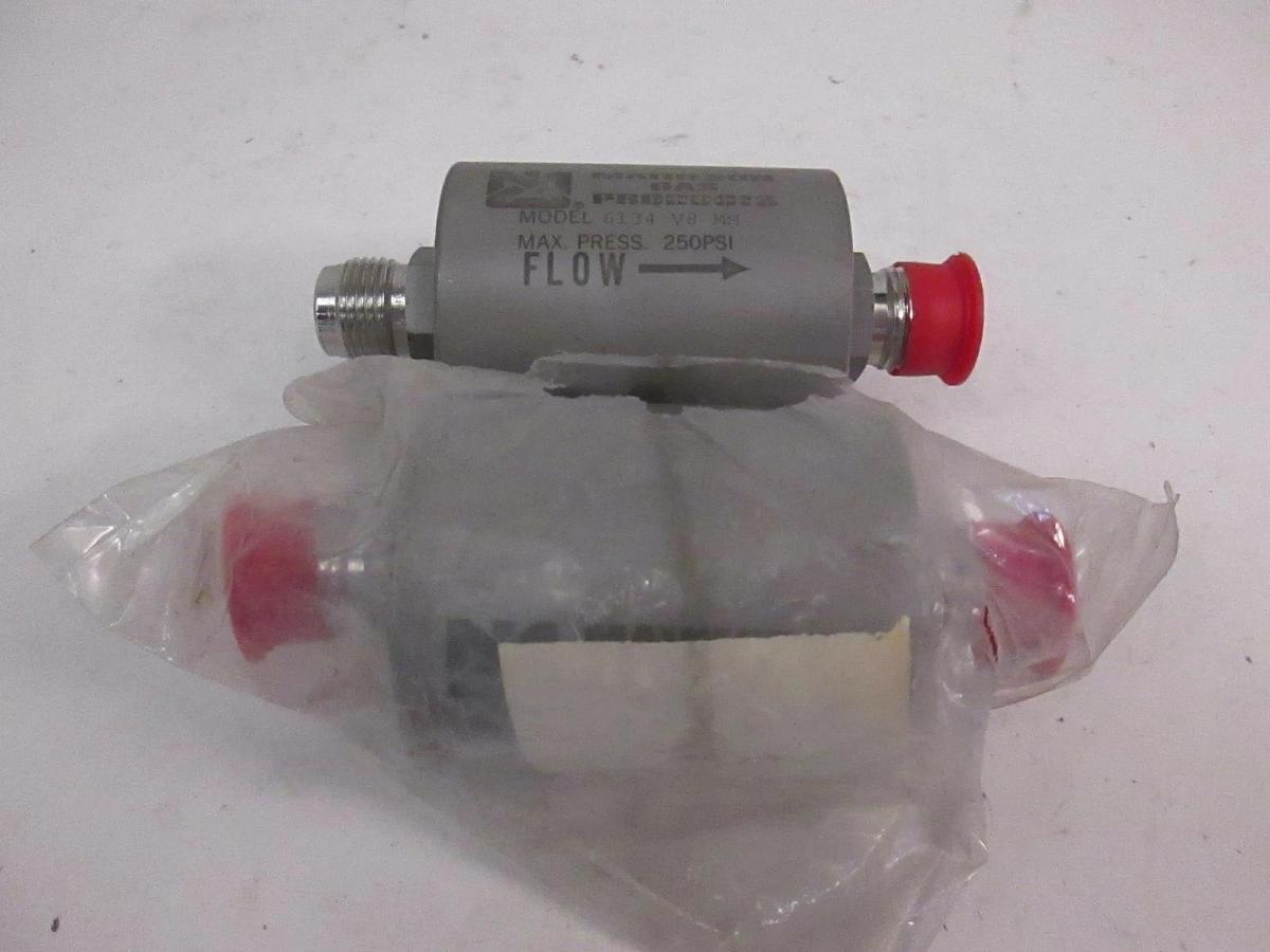 Used Matheson Inline Gas Filter 6134-V8-MM, 1/2" Tube Fitting, 250 psig, Lot of 2