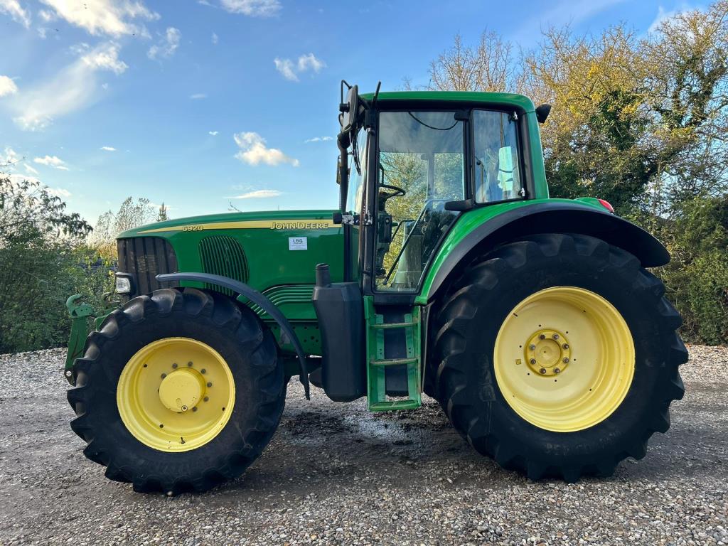 Used John Deere 6920 4wd Tractor