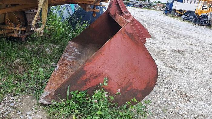 Gebraucht BMT Baumaschinentechnik Volumenschaufel 232 cm zu SW2 Aufnahme