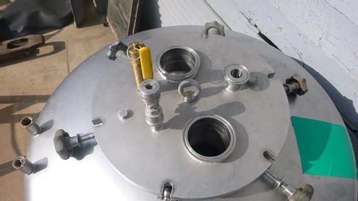 Used Tank, 92 Gallon, S/st, 28" X 30", Jkt, DT/DB, D #S743587