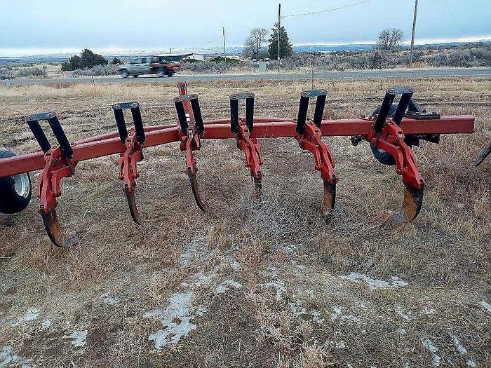 Used Case 14 Ripper - 7 Shank  ** Includes 2 Rippers **