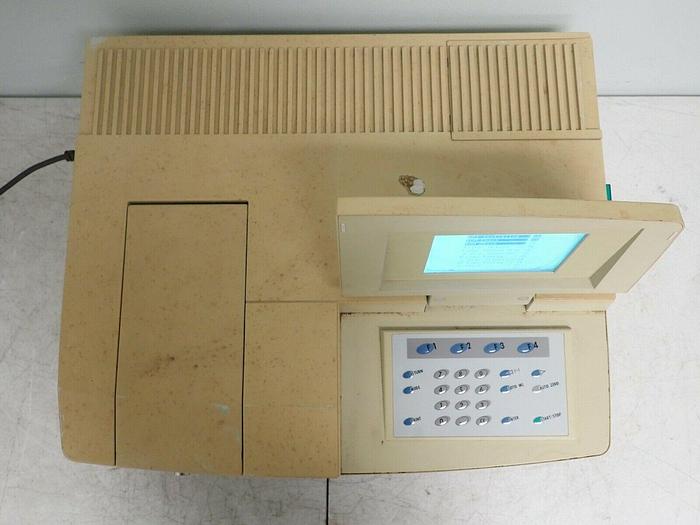 Used Shimadzu UV-1700 PharmaSpec UV-VIS Spectrophotometer 206-24201-92
