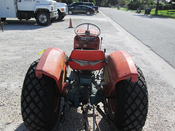 Used Kubota L225 Tractor