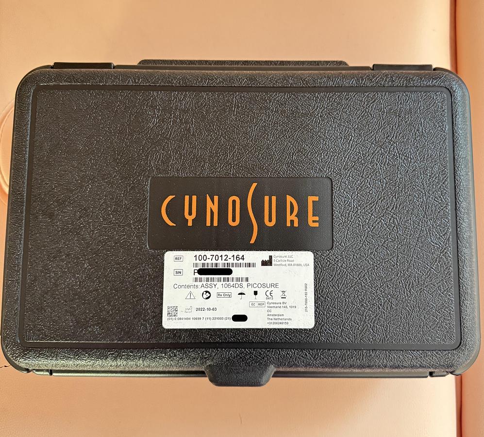 Used 2022 CYNOSURE PicoSure Pro