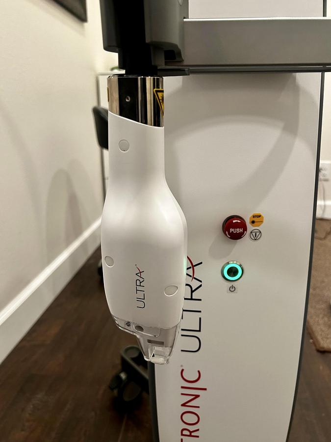 Used 2022 Lutronic LaseMD Ultra