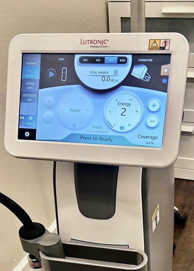 Used 2022 Lutronic LaseMD Ultra